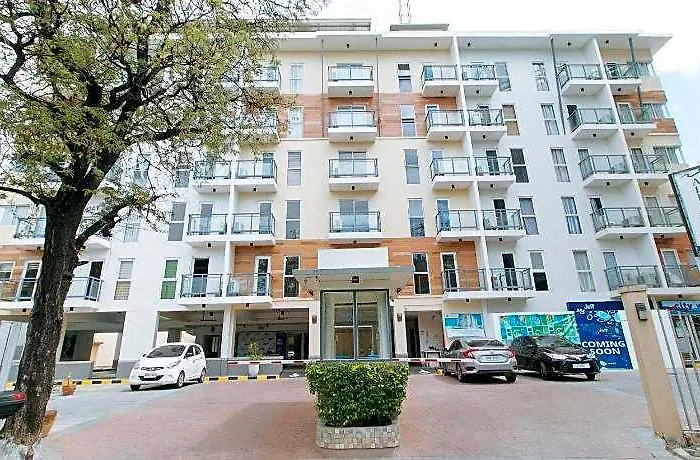 Reddoorz @ Alpina Heights Paranaque Hotel 4*
