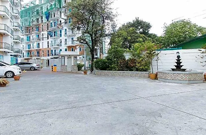 Hotel Reddoorz @ Alpina Heights Paranaque