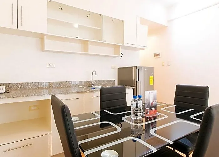 Reddoorz @ Alpina Heights Paranaque 4* Manila